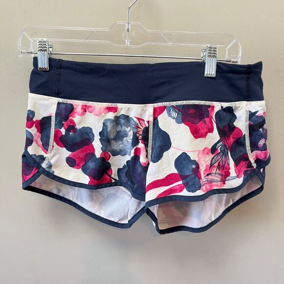 Lululemon Speed Shorts- Size 6. Inky Floral Ghost Inkwell Bumble Berry / Inkwell - Picture 4 of 5